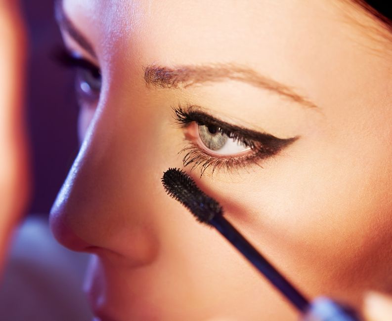 The right mascara opens up your eyes instantly — even with no other makeup