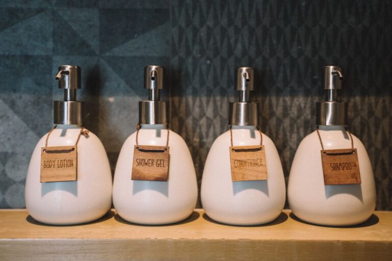 How to Build a Minimalist Skincare Routine (Fewer, Better Products)