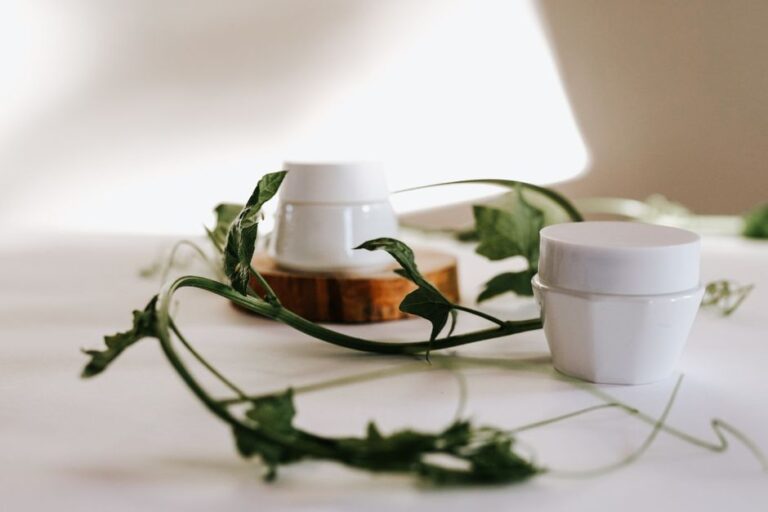 Caffeine Eye Cream: Benefits and How to Use It