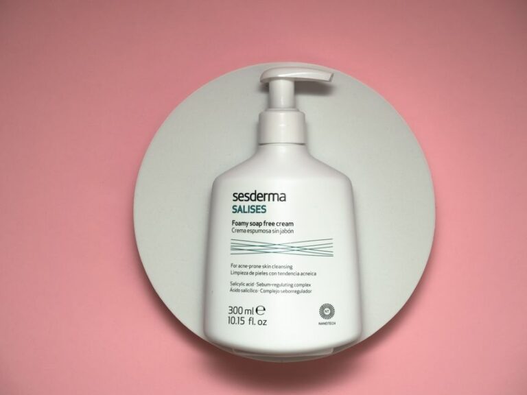 Salicylic Acid: Benefits and How to Use It