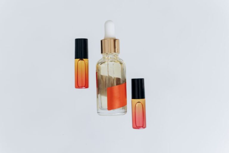 “Squalane Oil: Benefits and How to Use It”